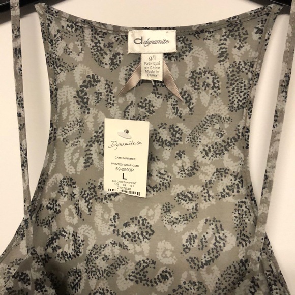 V neck chiffon tank! - Picture 2 of 2